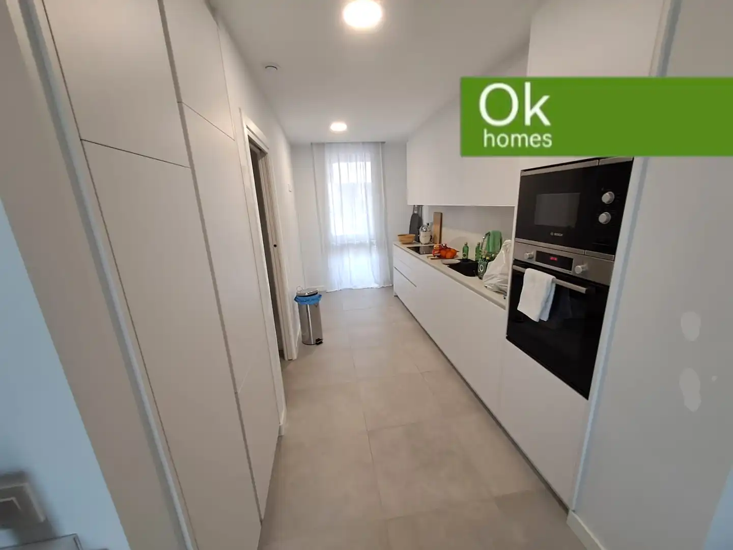 Cocina de Casa adosada en venta en Oleiros con Calefacción, Parquet y Terraza