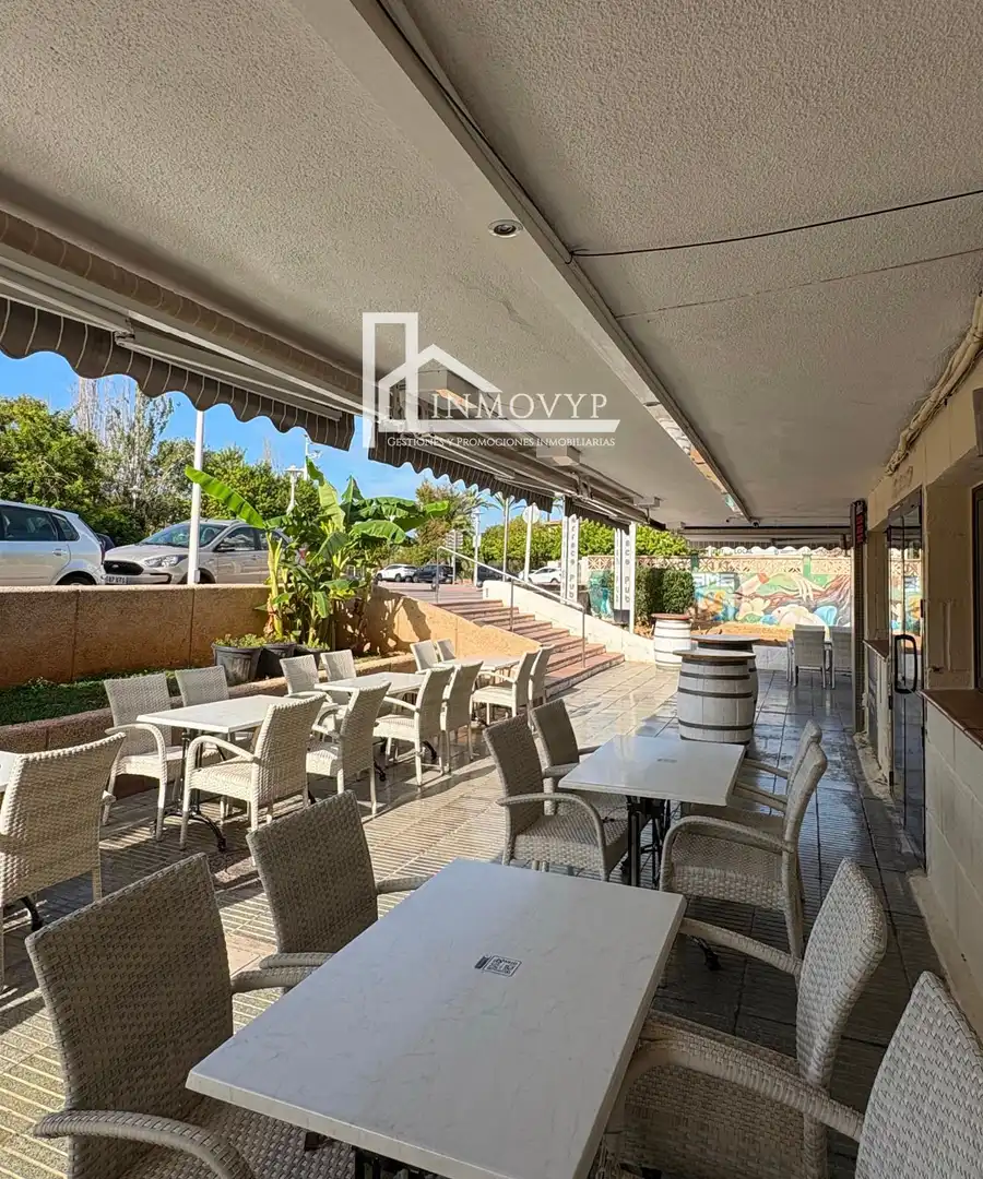 Terrasse von Geschaftsraum zum Verkauf in Calvià mit Terrasse und Möbliert