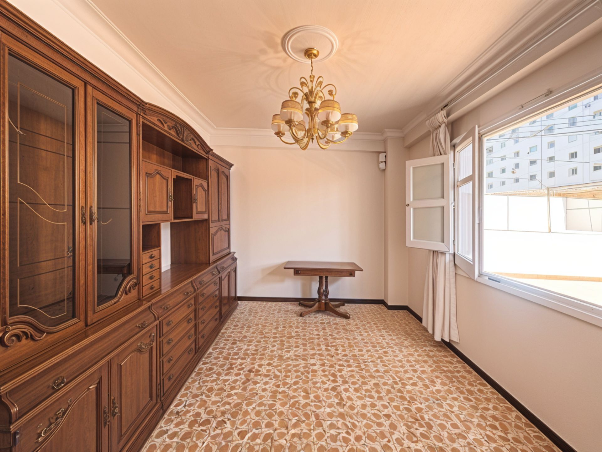 Flat for sale in Paseo Sagasta
