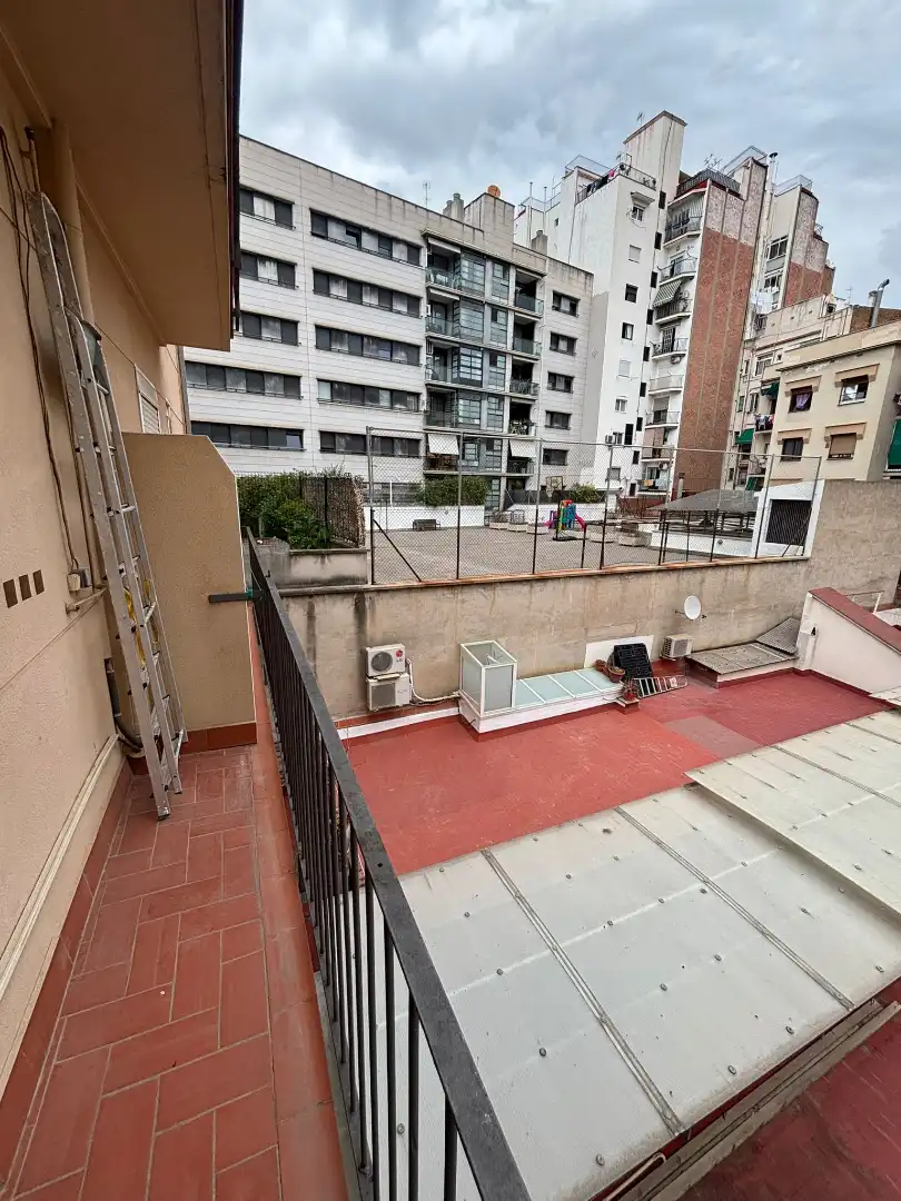 Terraza de Piso en venta en Barcelona con Aire acondicionado, Calefacción y Horno