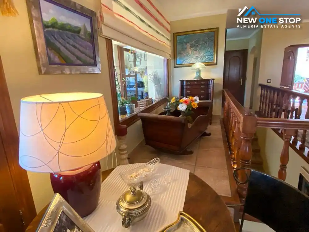 Sala de estar de Casa o chalet en venta en Mojácar con Aire acondicionado, Calefacción y Jardín privado