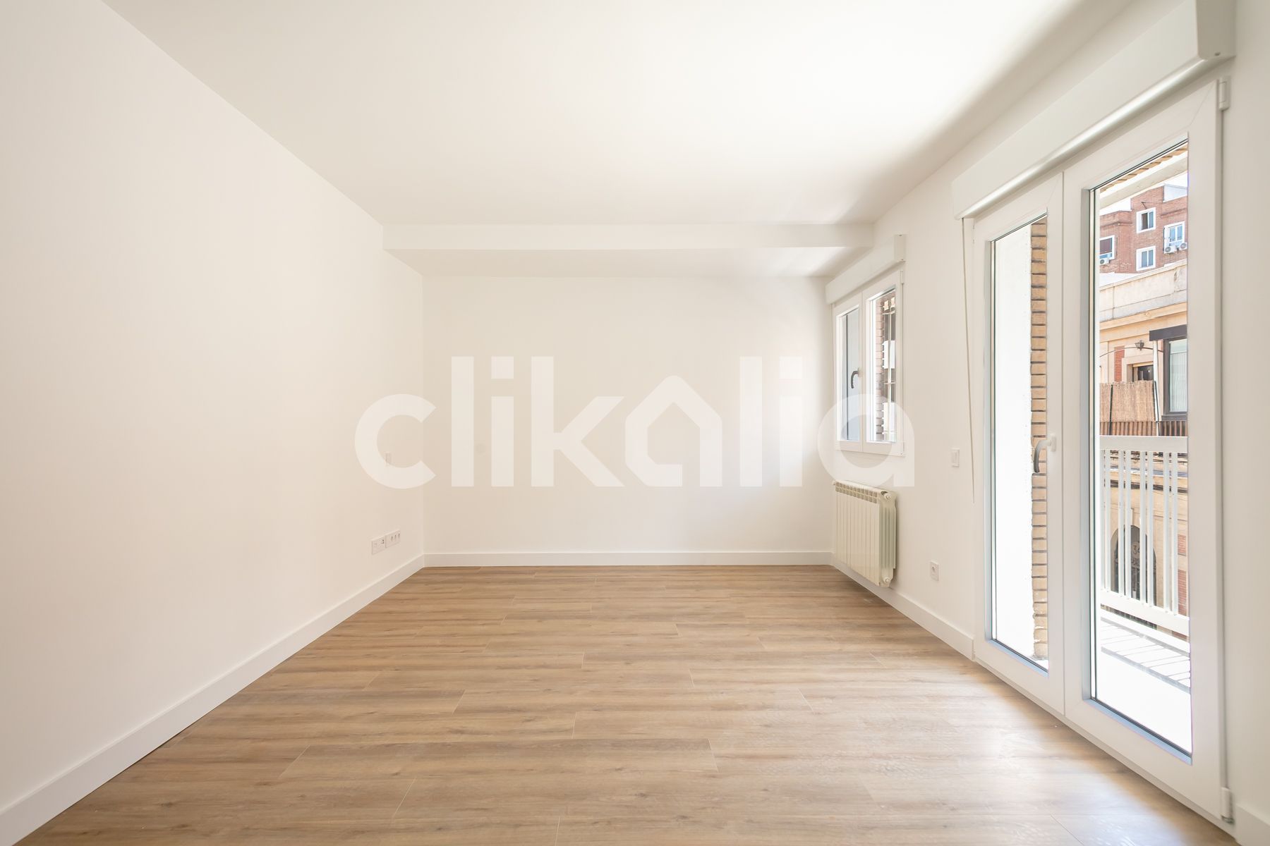 Habitación de Piso en venta en  Madrid Capital con Aire acondicionado, Calefacción y Terraza