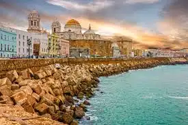 Vista exterior de Edificio en venta en Cádiz