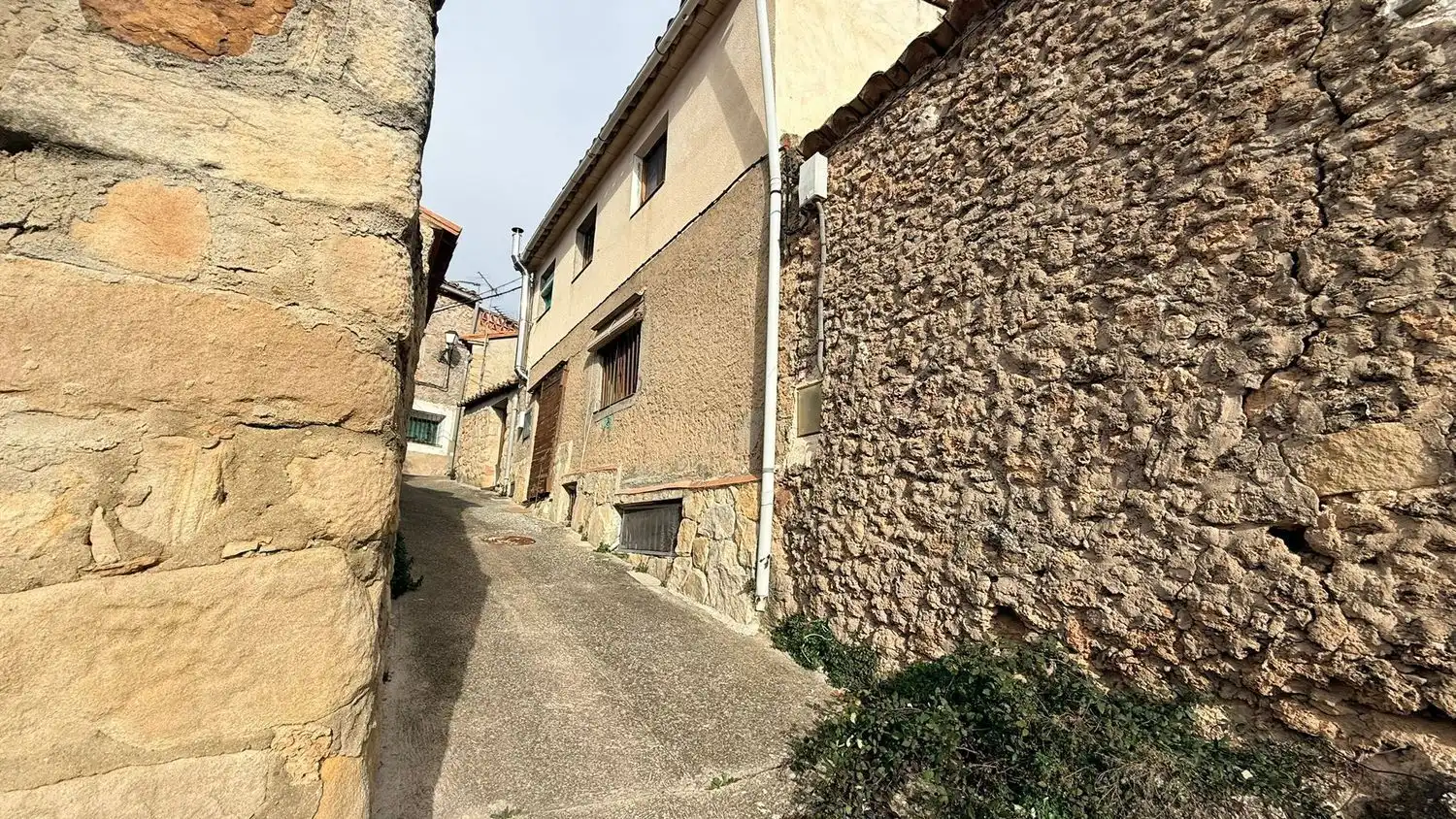 Exterior view of Houses for sale in Olba  with Terrace and Storage room