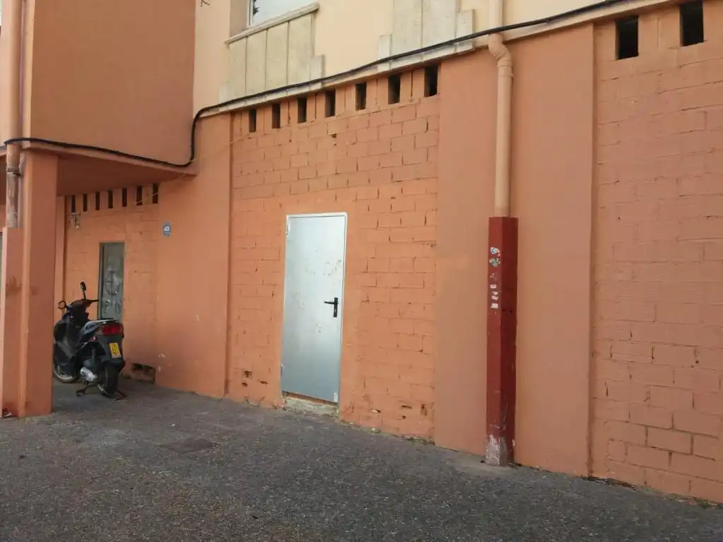 Local comercial en venta en RIU LLOBREGAT, imagen 4