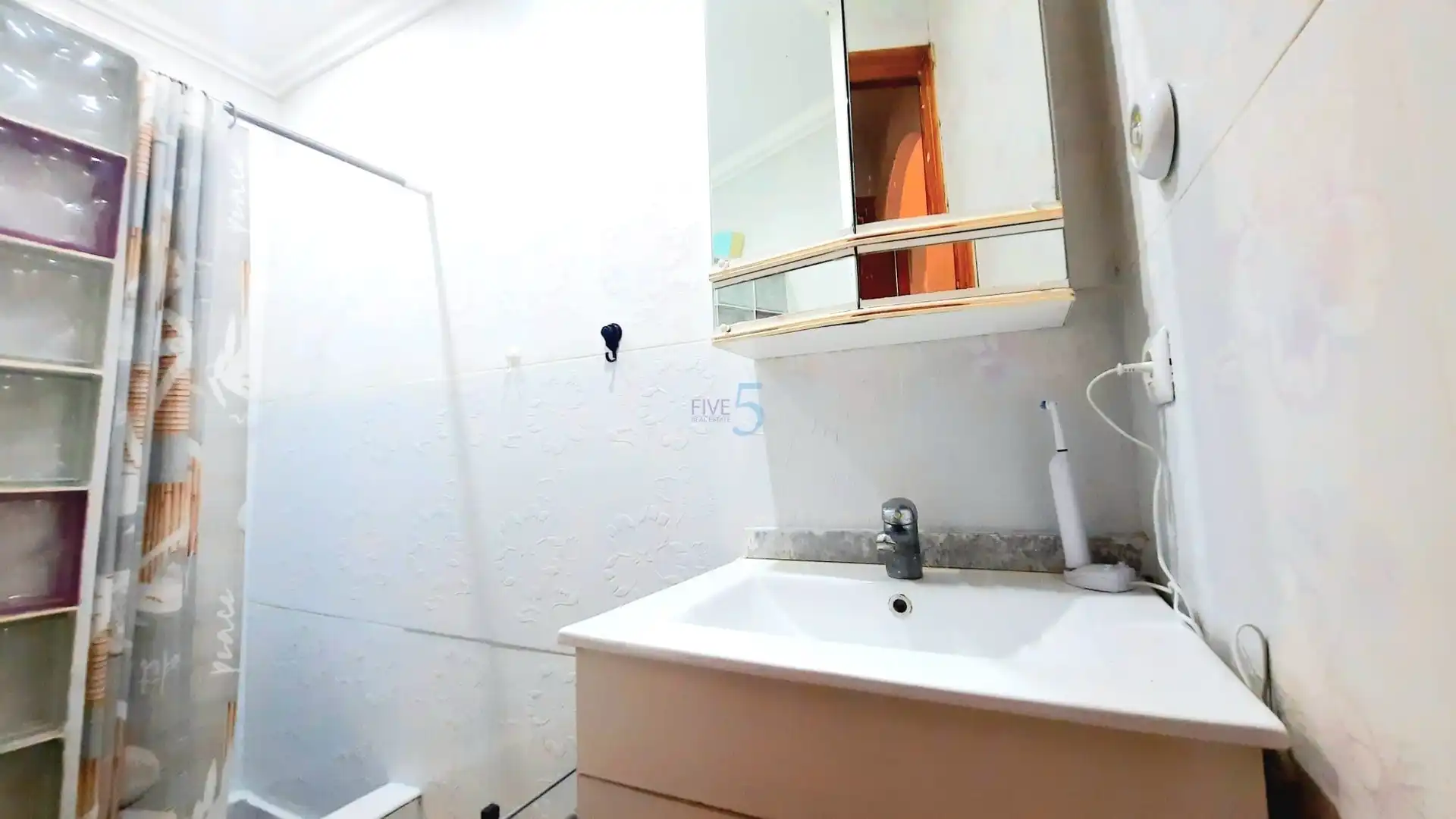 Badezimmer von Haus oder Chalet zum Verkauf in Torrevieja mit Klimaanlage, Terrasse und Abstellraum