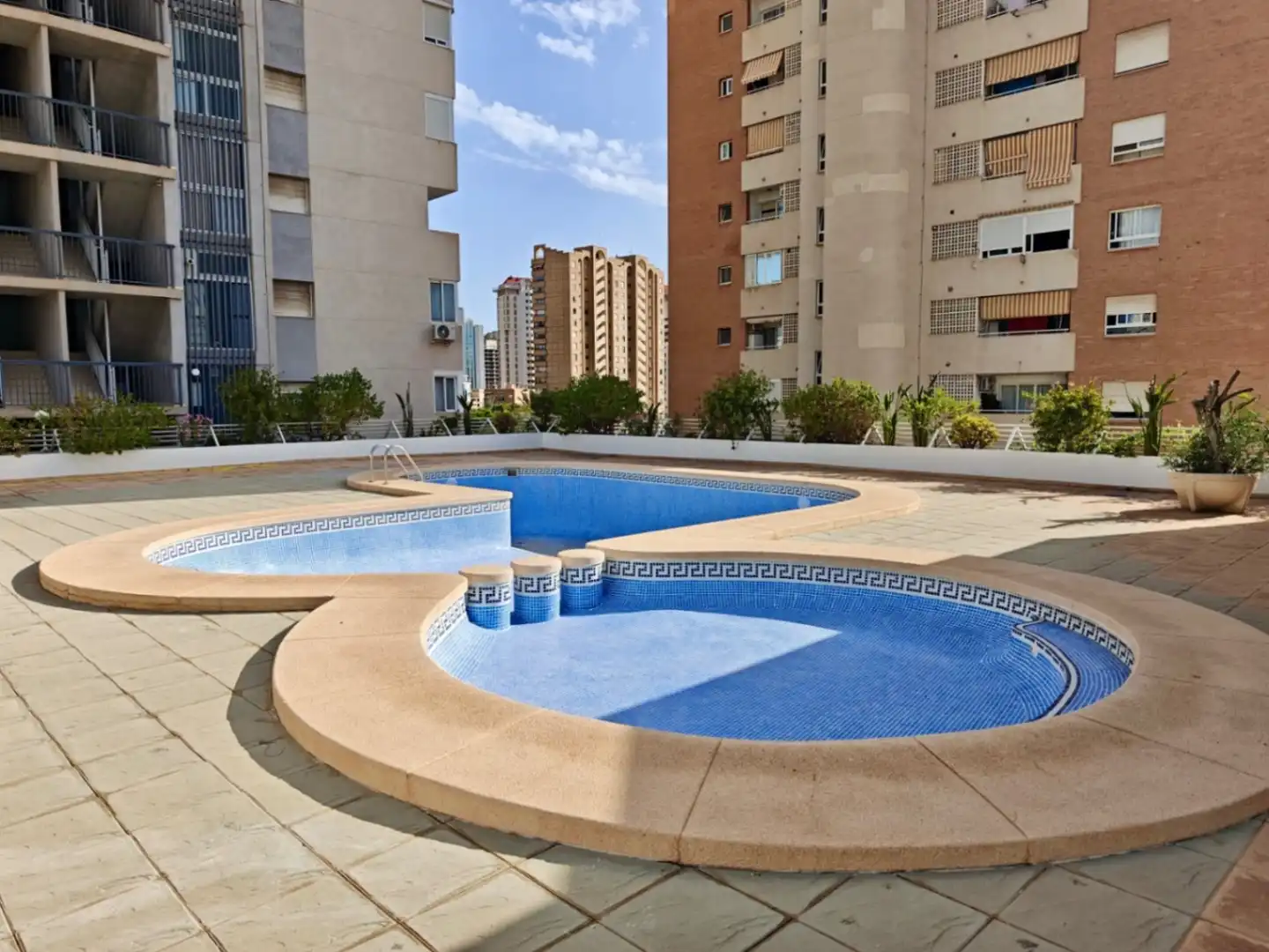 Apartment with pool for sale in Playa de Poniente, imagen 12