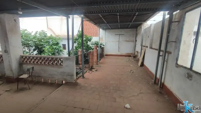 Casa o xalet en venda en Linares amb Terrassa