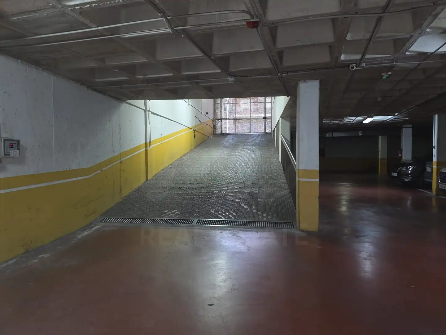 Parking de Piso en venta en Murcia con Aire acondicionado y Calefacción
