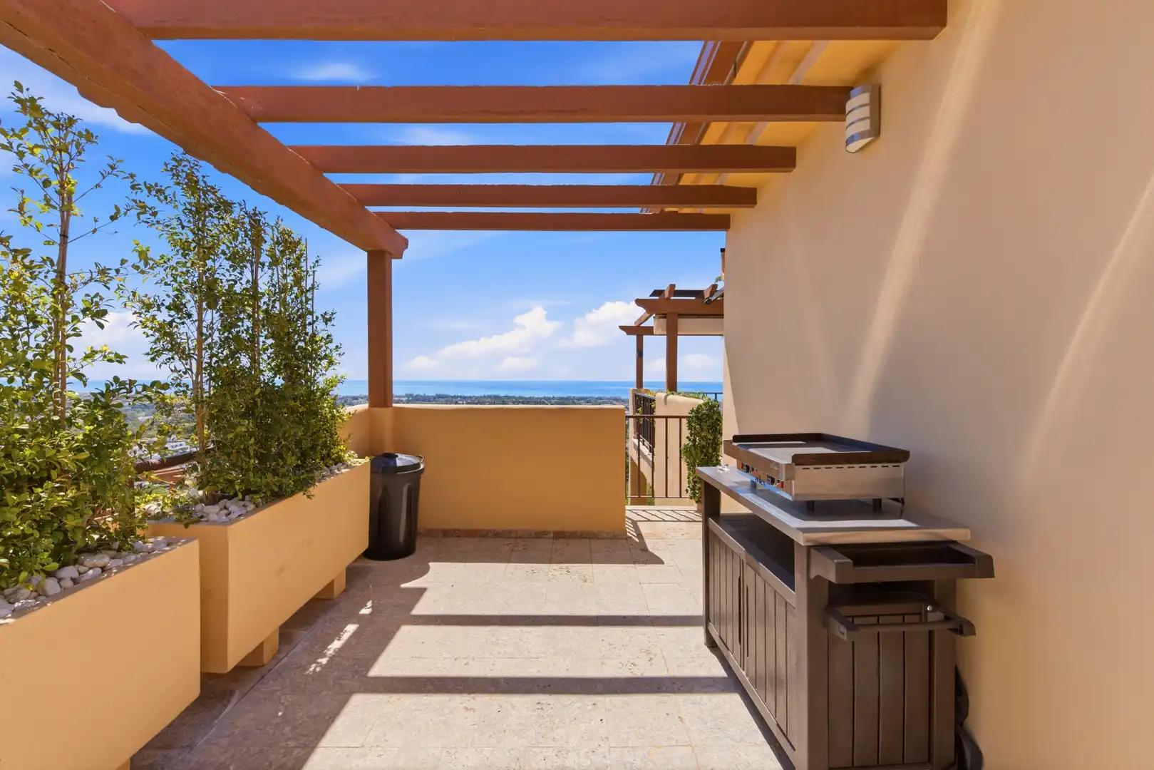 Penthouse with pool for sale in El Paraíso, imagen 18