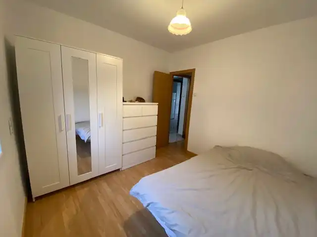 Bedroom of Flat for sale in Llaranes