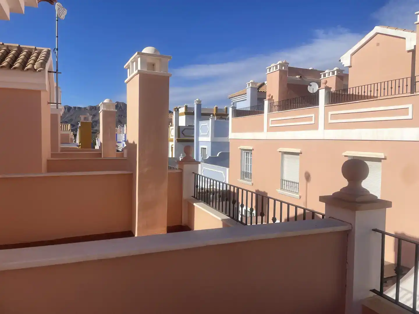 Terrassa de Dúplex de lloguer en Pulpí amb Aire condicionat, Piscina i Moblat
