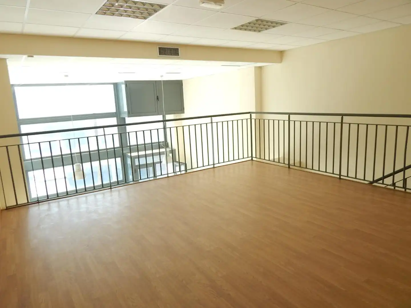 Commercial properties for rent in Ávila  with Air Conditioner