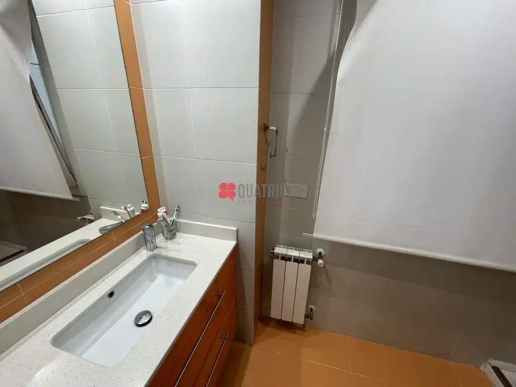 Appartamento con terrazza in vendita a Avenida Rosalía de Castro, imagen 11