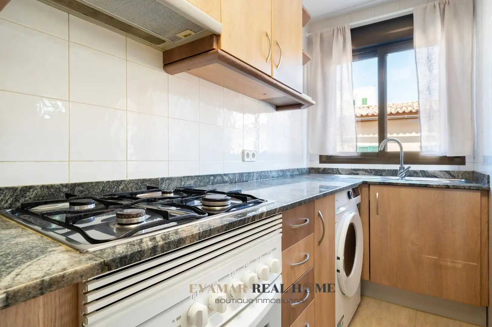 Kitchen of Flat for rent in  Palma de Mallorca  with Heating, Terrace and Furnished