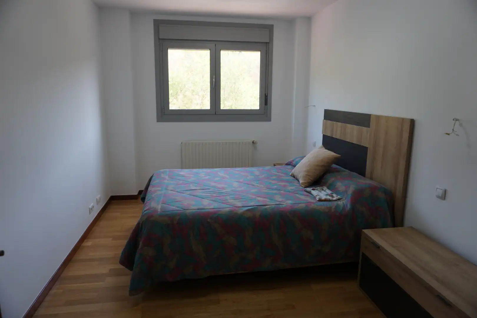 Habitación de Piso en venta en Ugao- Miraballes con Calefacción, Trastero y Amueblado