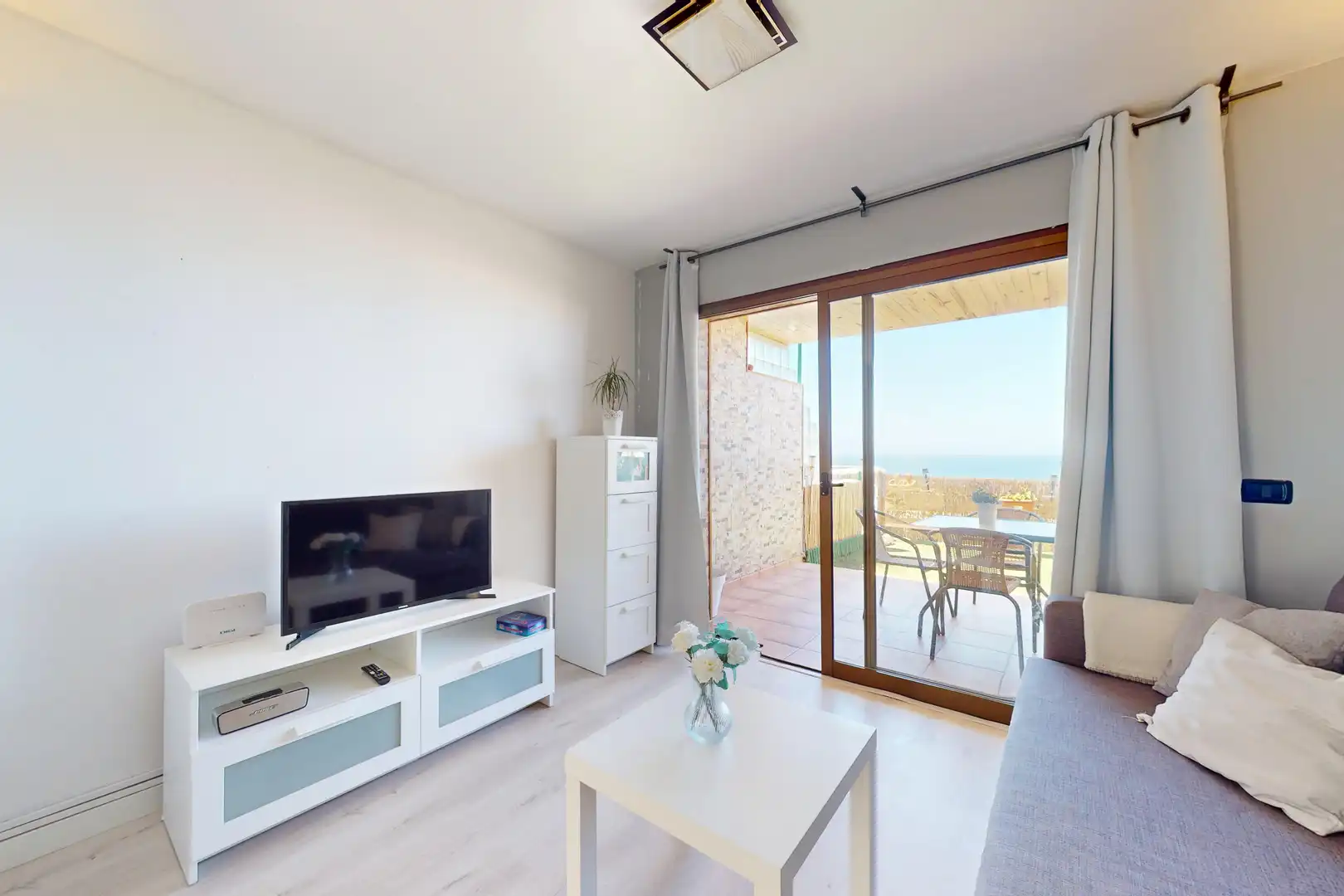 Living room of Flat for sale in Mogán  with Air Conditioner, Heating and Terrace