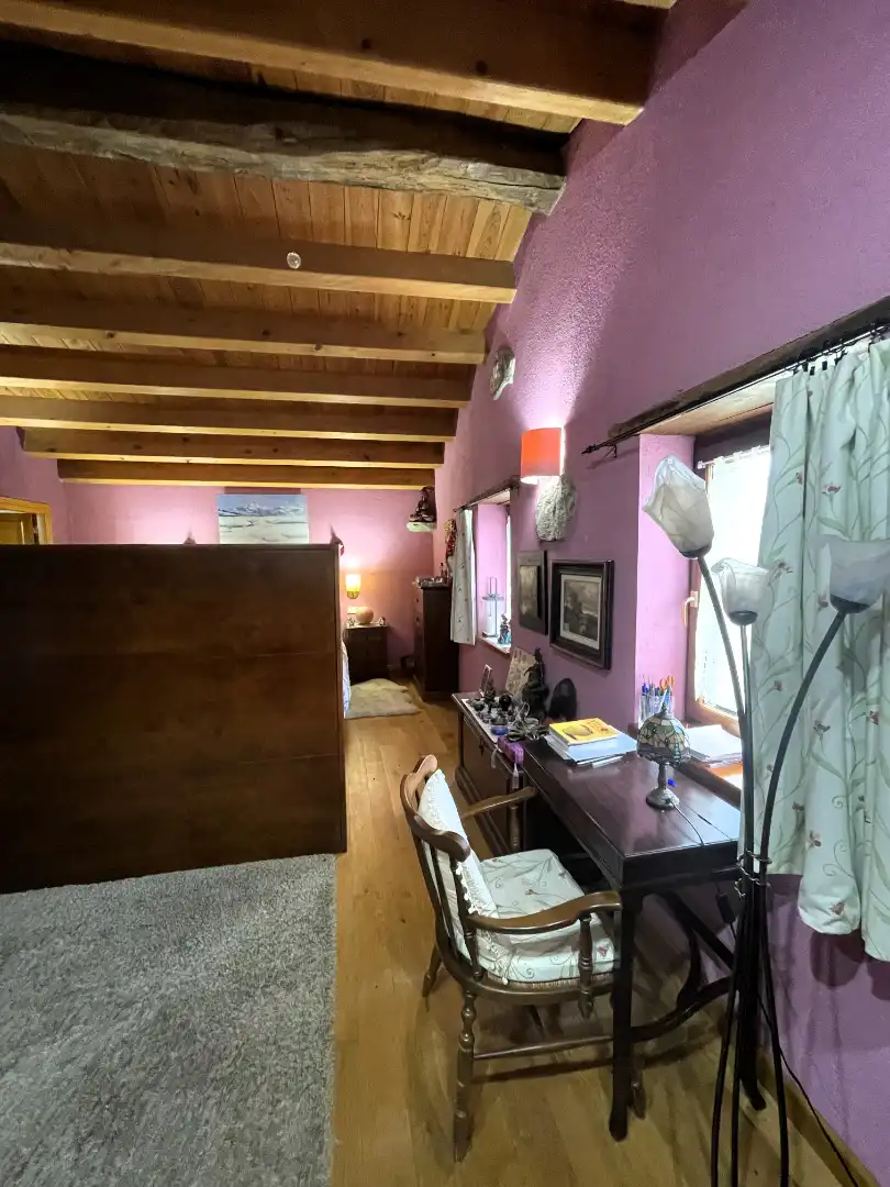 Dormitori de Finca rústica en venda en Mieres (Girona) amb Calefacció, Parquet i Terrassa