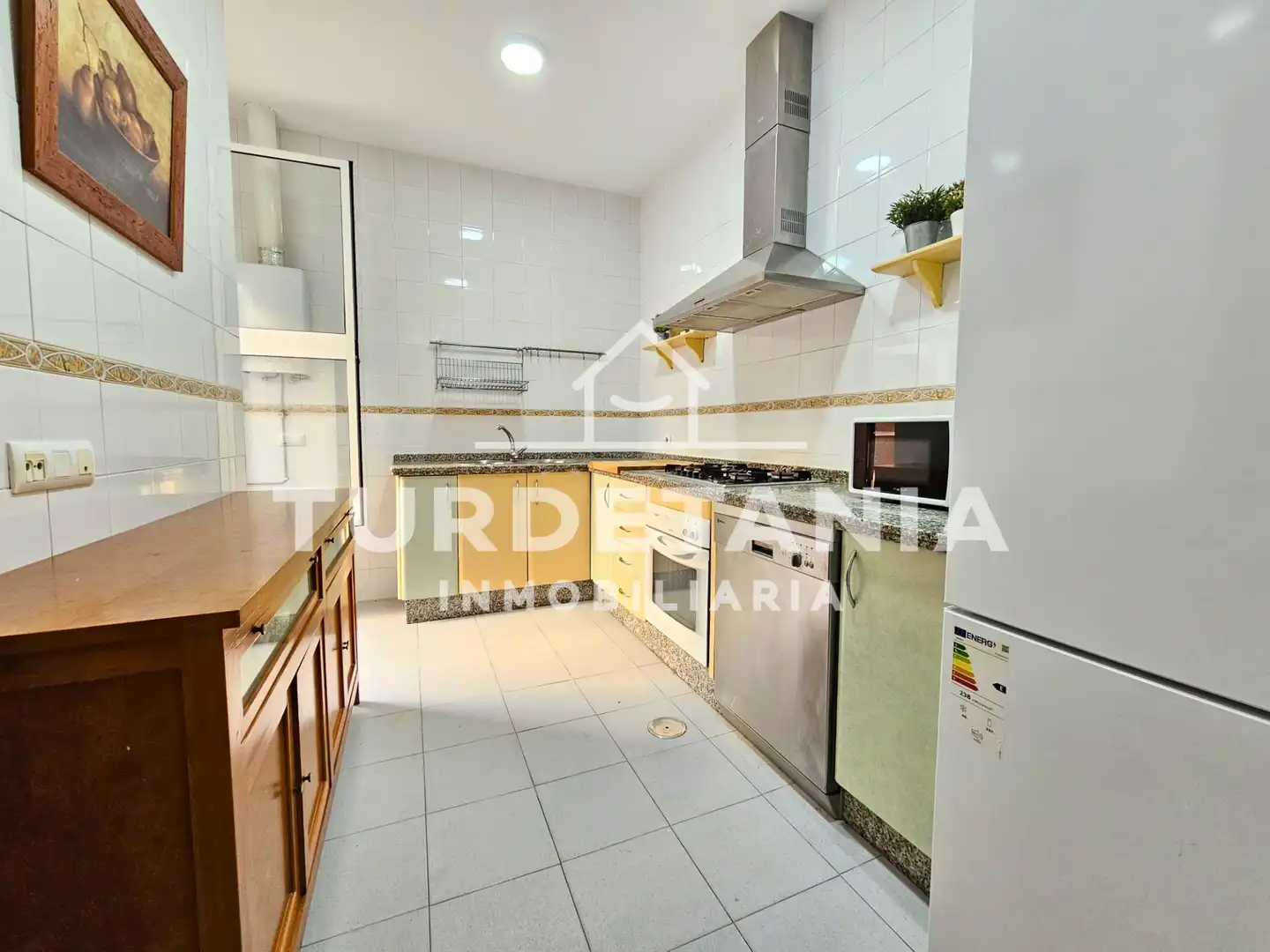 Ground floor for sale in V Centenario - Piletas - Capuchinos