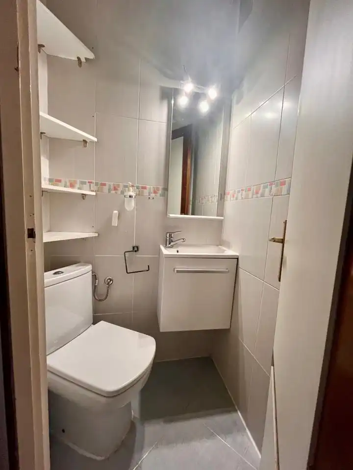 Baño de Piso en venta en Rubí con Balcón