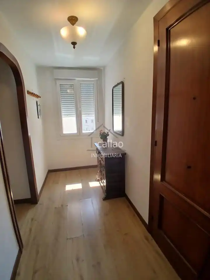 Piso de alquiler en Ferrol con Calefacción y Amueblado
