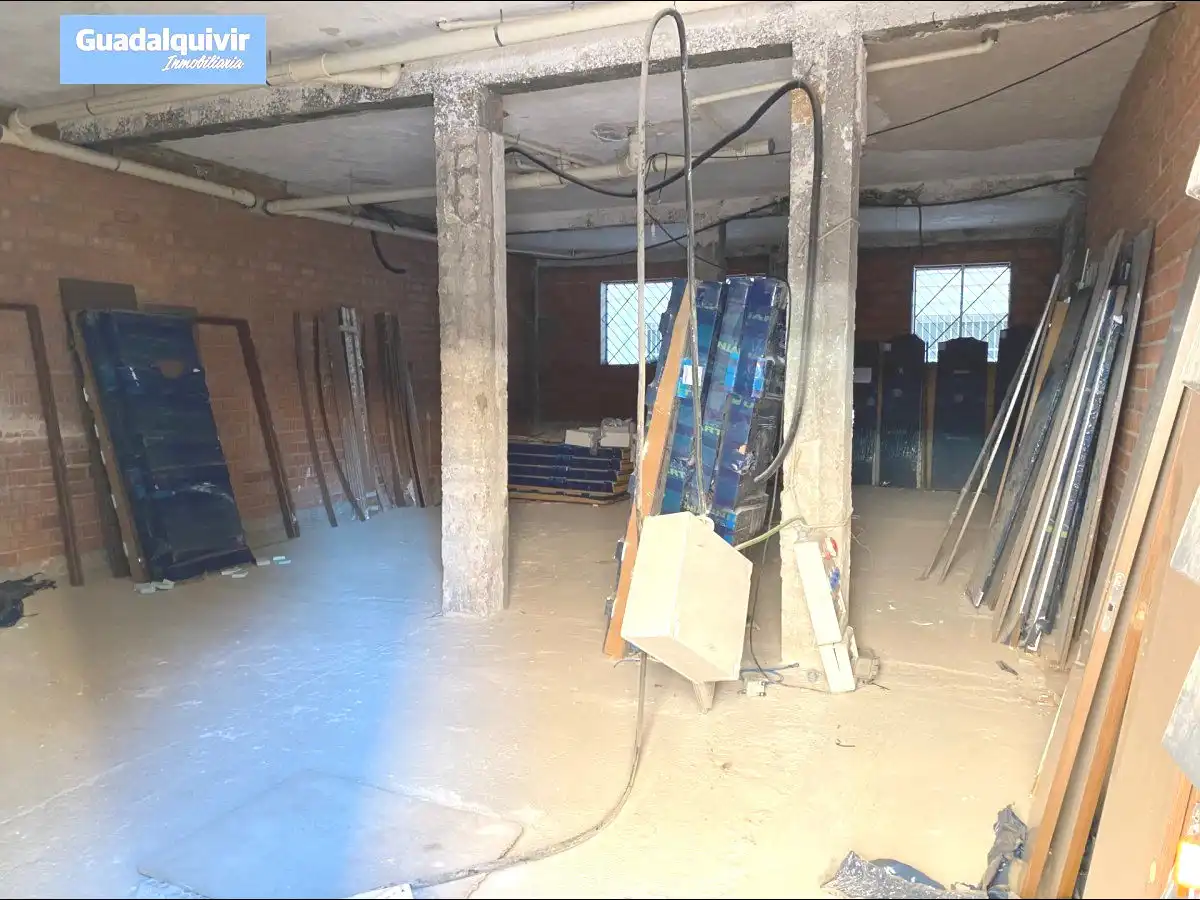 Local comercial en venda a Triana