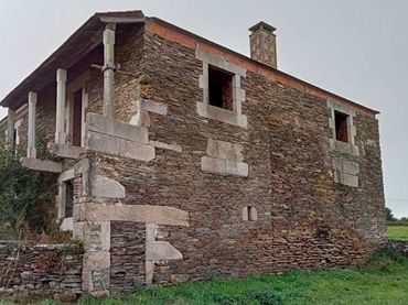 Grundstücke und Bauplätze zum Verkauf in BAGUEIXOS 5