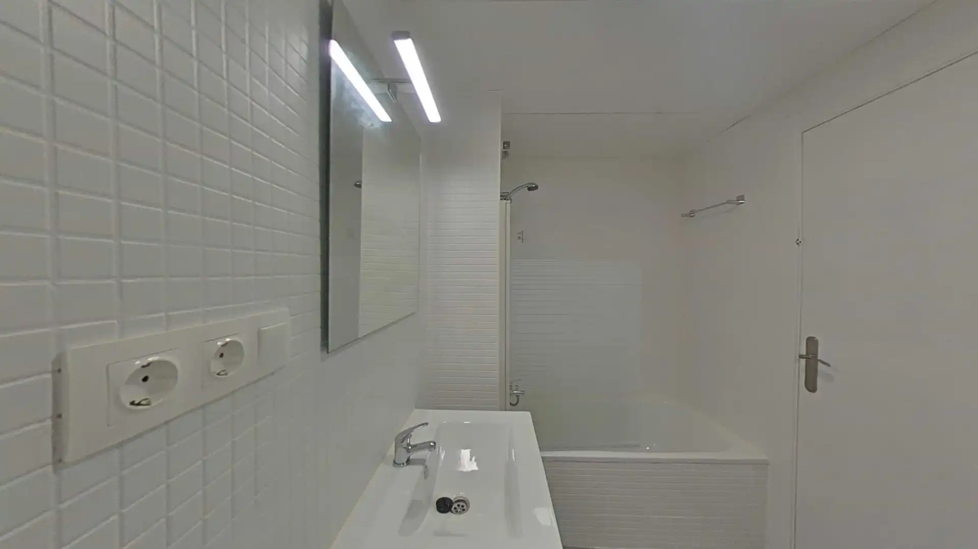 Badezimmer von Wohnung zum Verkauf in Mollet del Vallès