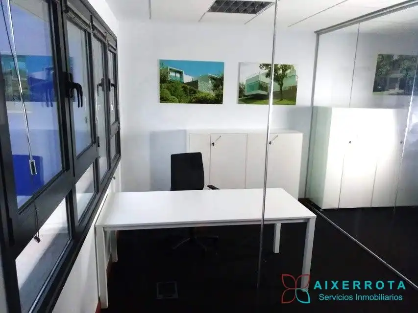 Office for rent in Derio  with Air Conditioner, Heating and Furnished