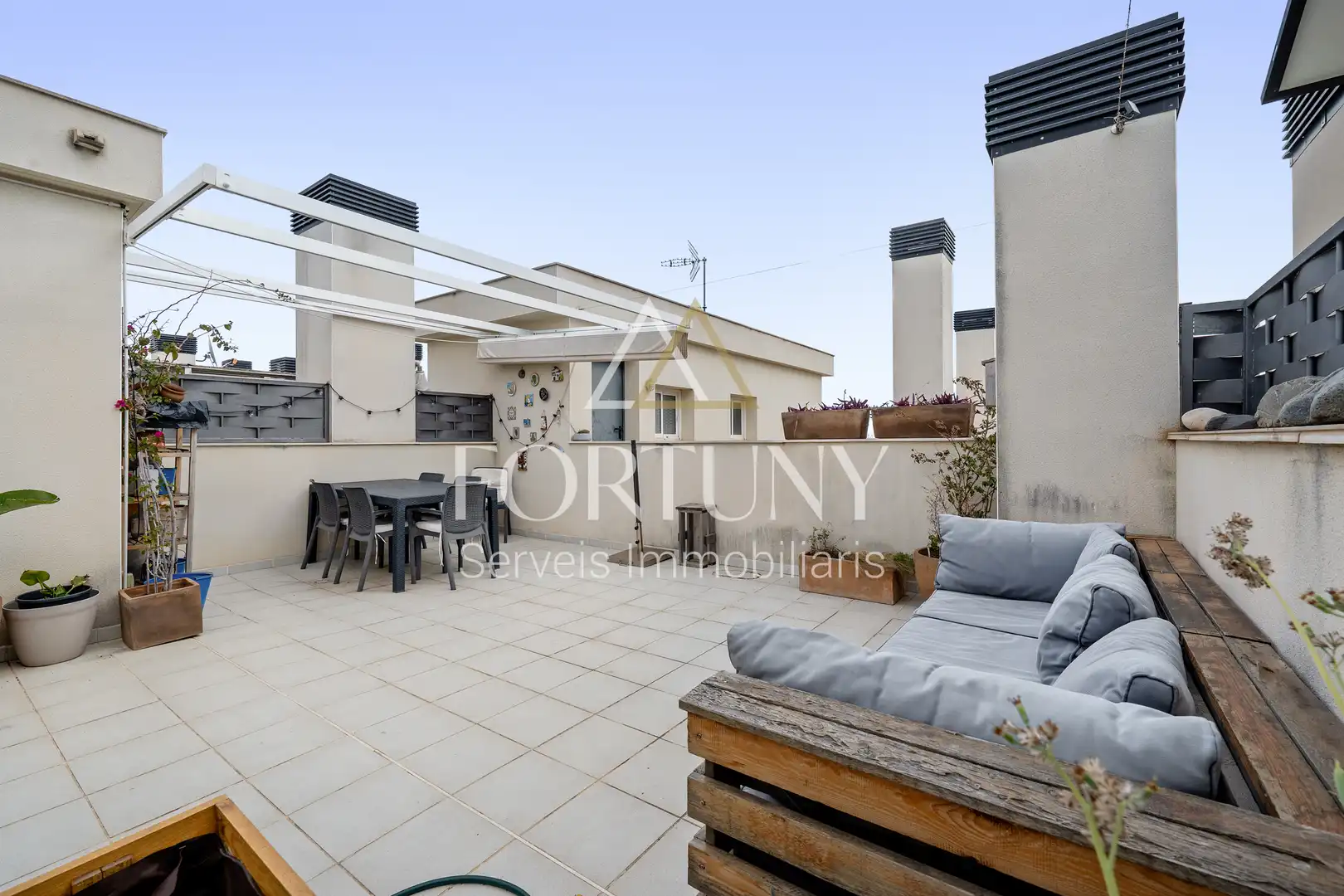 Ático con terraza en venta en Carrer de Foix, imagen 2