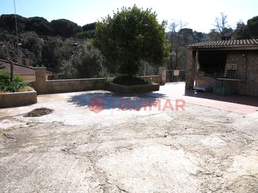 Casa amb jardí en venda a Tordera - C/ Blanes