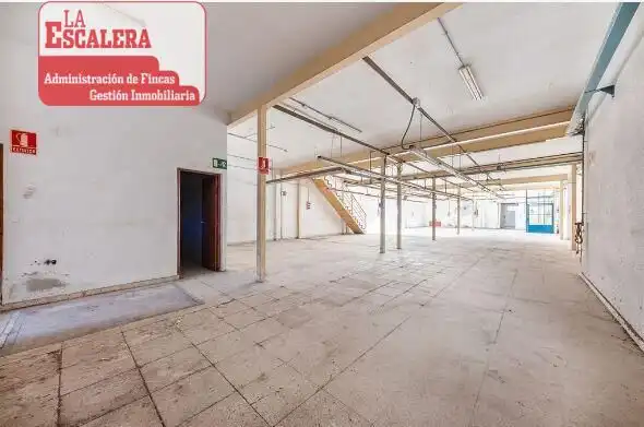 Nau industrial en venda a Campo Alto - Club de Campo, imagen 5