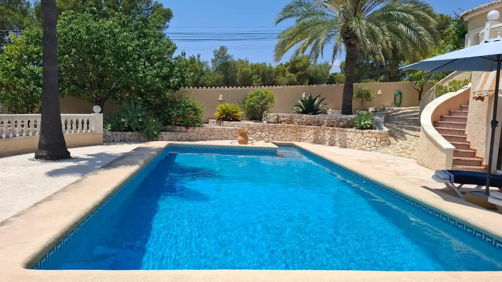 Piscina de Casa o xalet en venda en Benissa amb Aire condicionat, Calefacció i Jardí privat