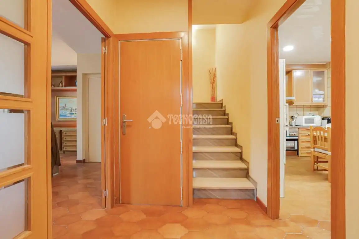 Casa amb terrassa en venda a Montcada Centre - La Ribera, imagen 5