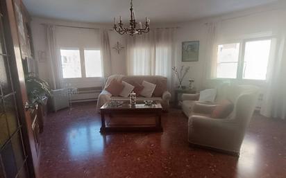 Living room of Flat for sale in Cornellà de Llobregat