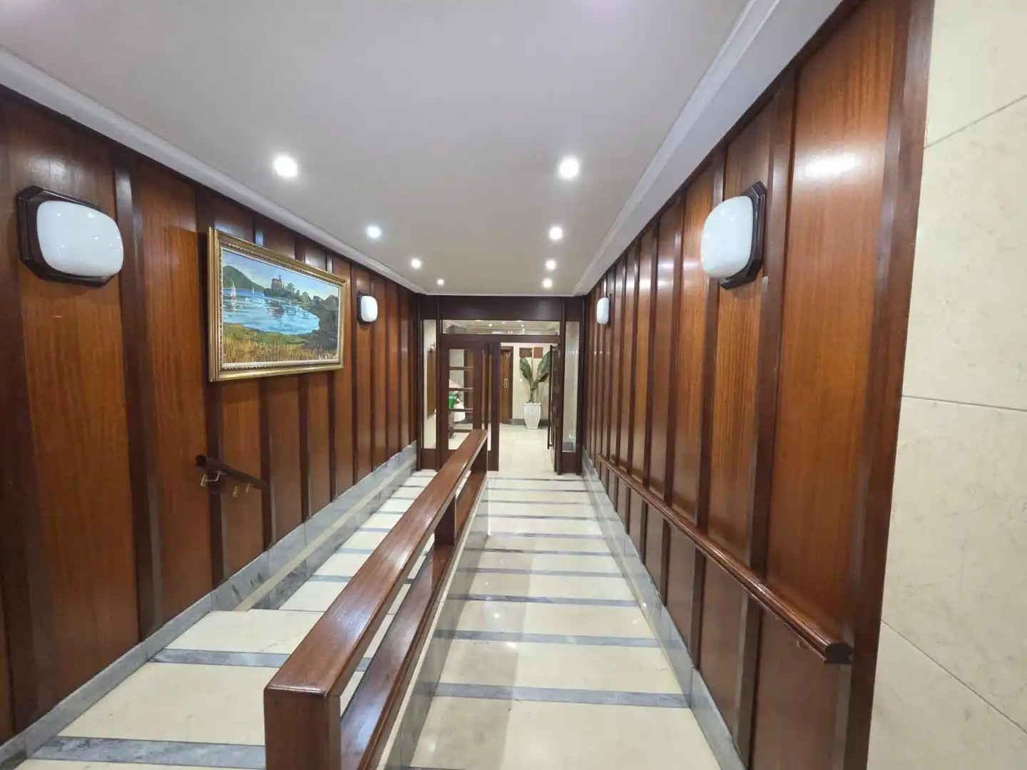 Piso en venta en Torrelavega  con Calefacción