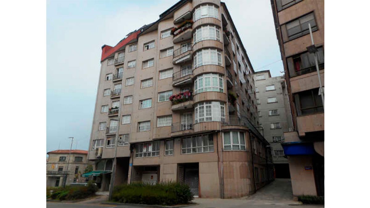Vista exterior de Oficina en venta en Pontevedra Capital 