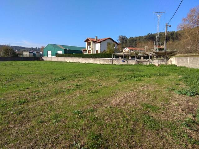 Terreno residencial en Venta en Calle en Zurita