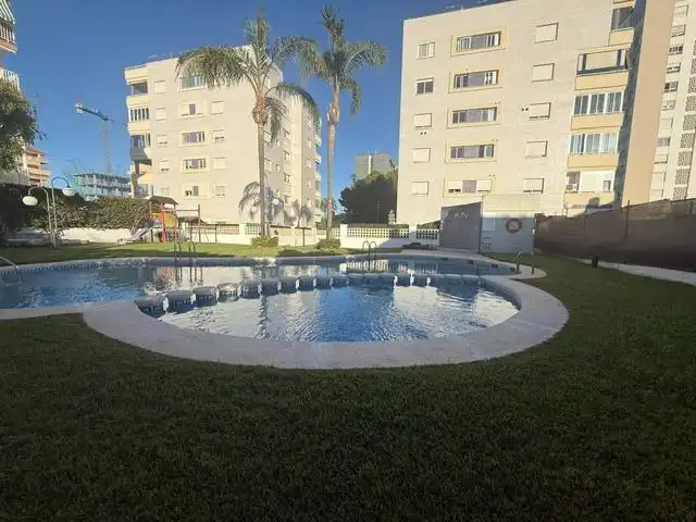 Pis amb piscina en venda a ASTORIA, imagen 22
