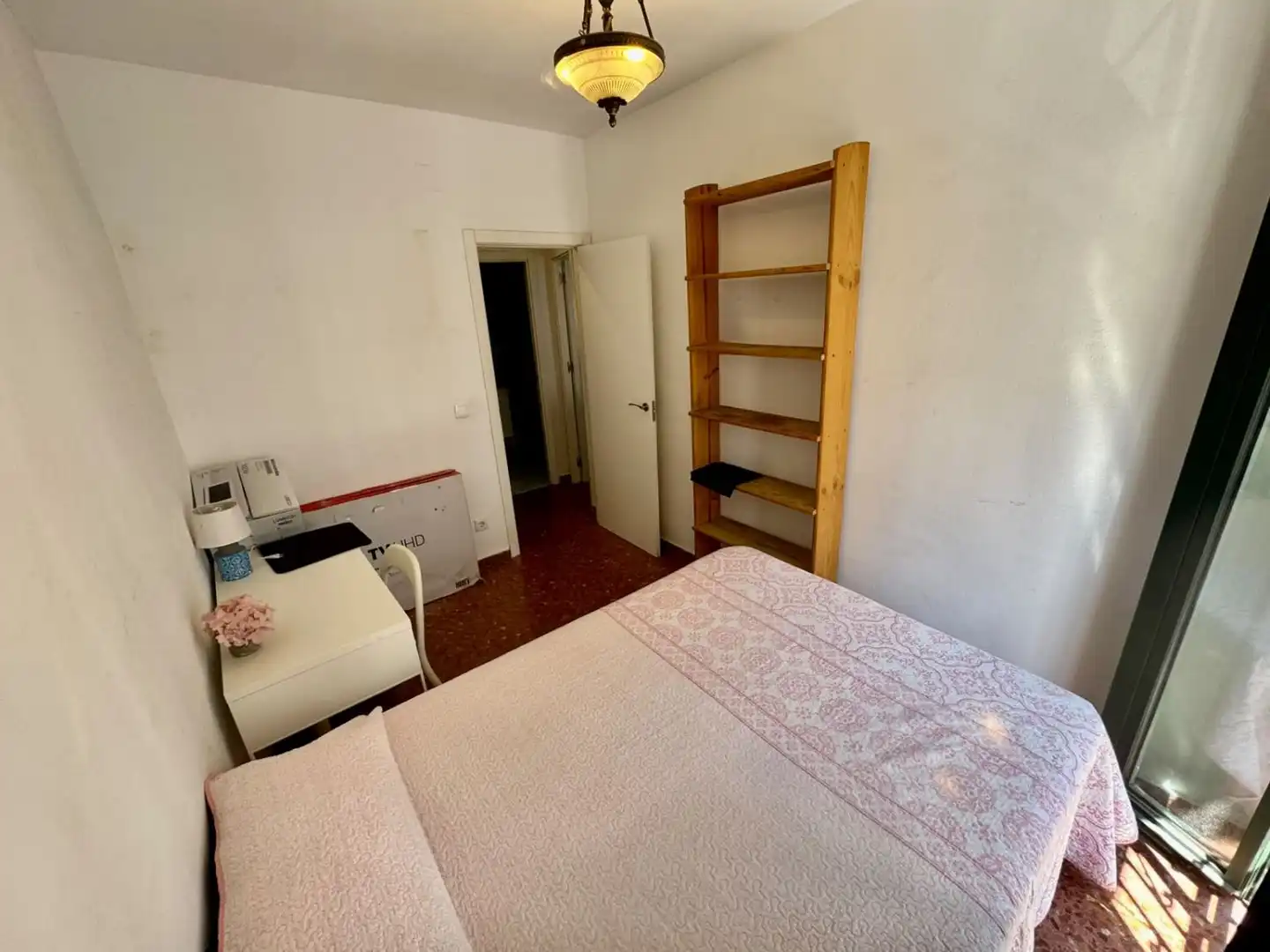 Habitación de Piso de alquiler en Sevilla con Aire acondicionado y Balcón