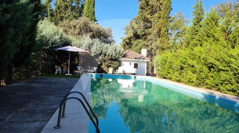 CHALET INDEPENDIENTE CON PISCINA Y JARDÍN. ZONA EL MANANTÍO, imatge 2
