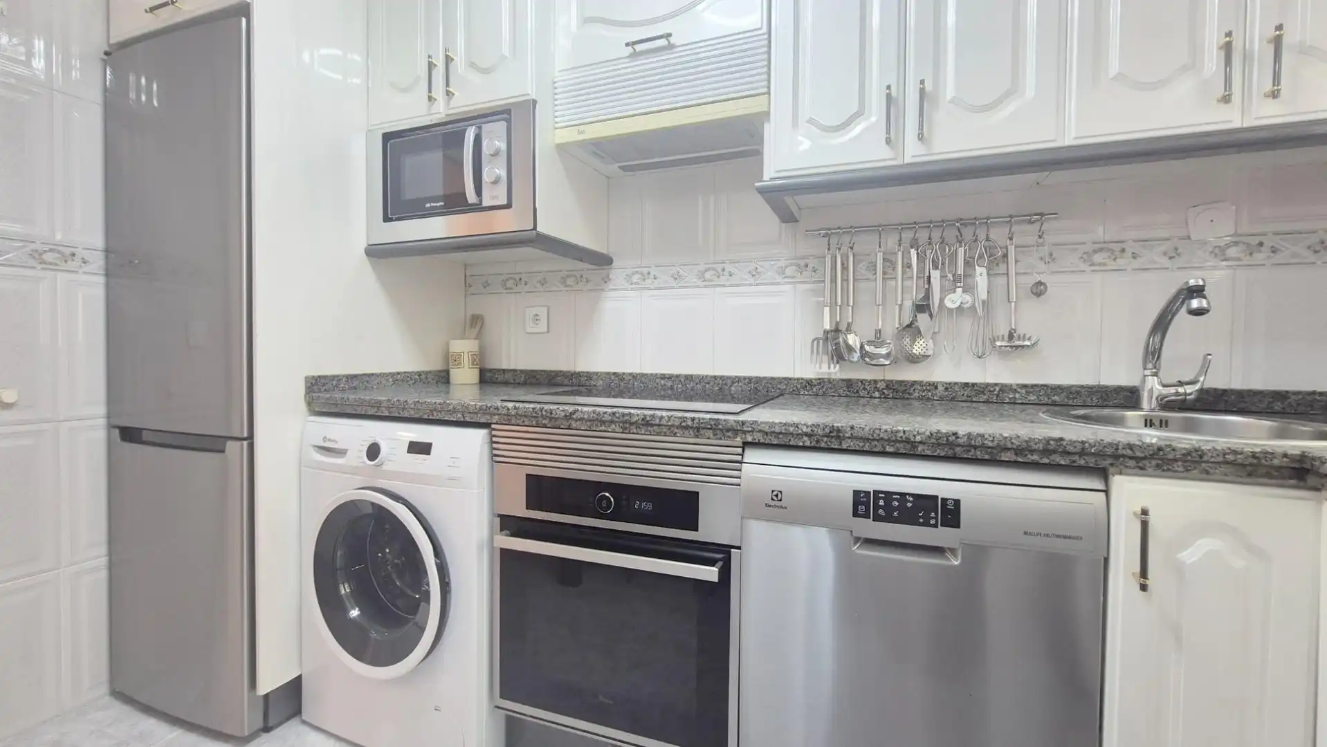 Cocina de Piso de alquiler en Salamanca con Calefacción, Parquet y Amueblado