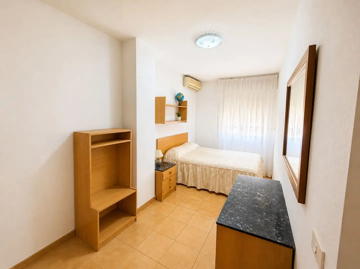 Bedroom of Houses for sale in Enguera  with Air Conditioner, Terrace and Furnished