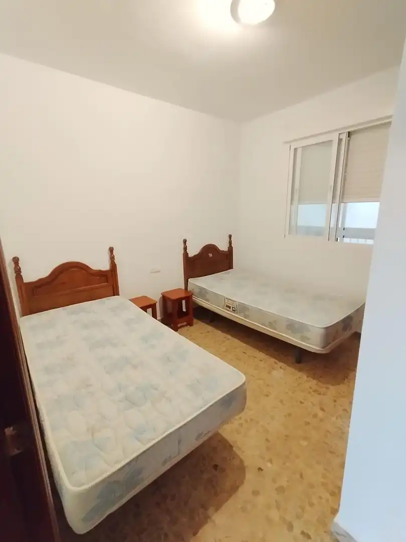 Dormitori de Pis en venda en Salobreña amb Jardí privat, Terrassa i Moblat