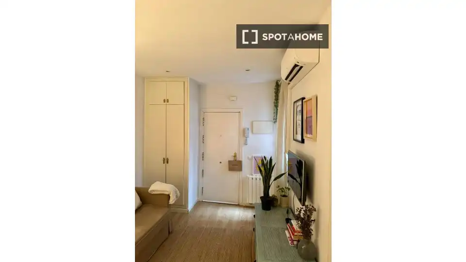 Room in Bellas Vistas