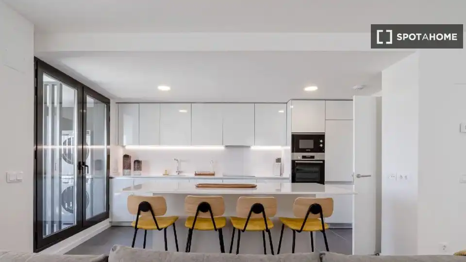 Room in Valdebebas - Valdefuentes