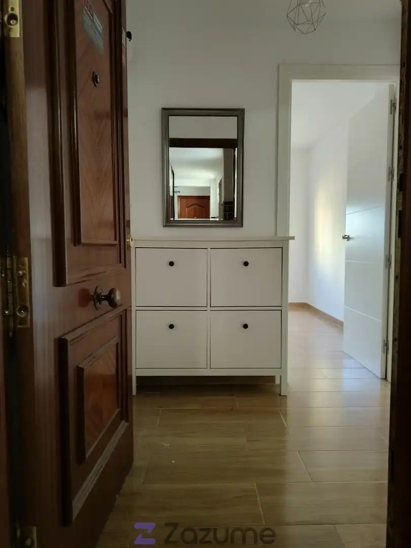 Flat for rent in Camas  with Terrace, Oven and Washing machine