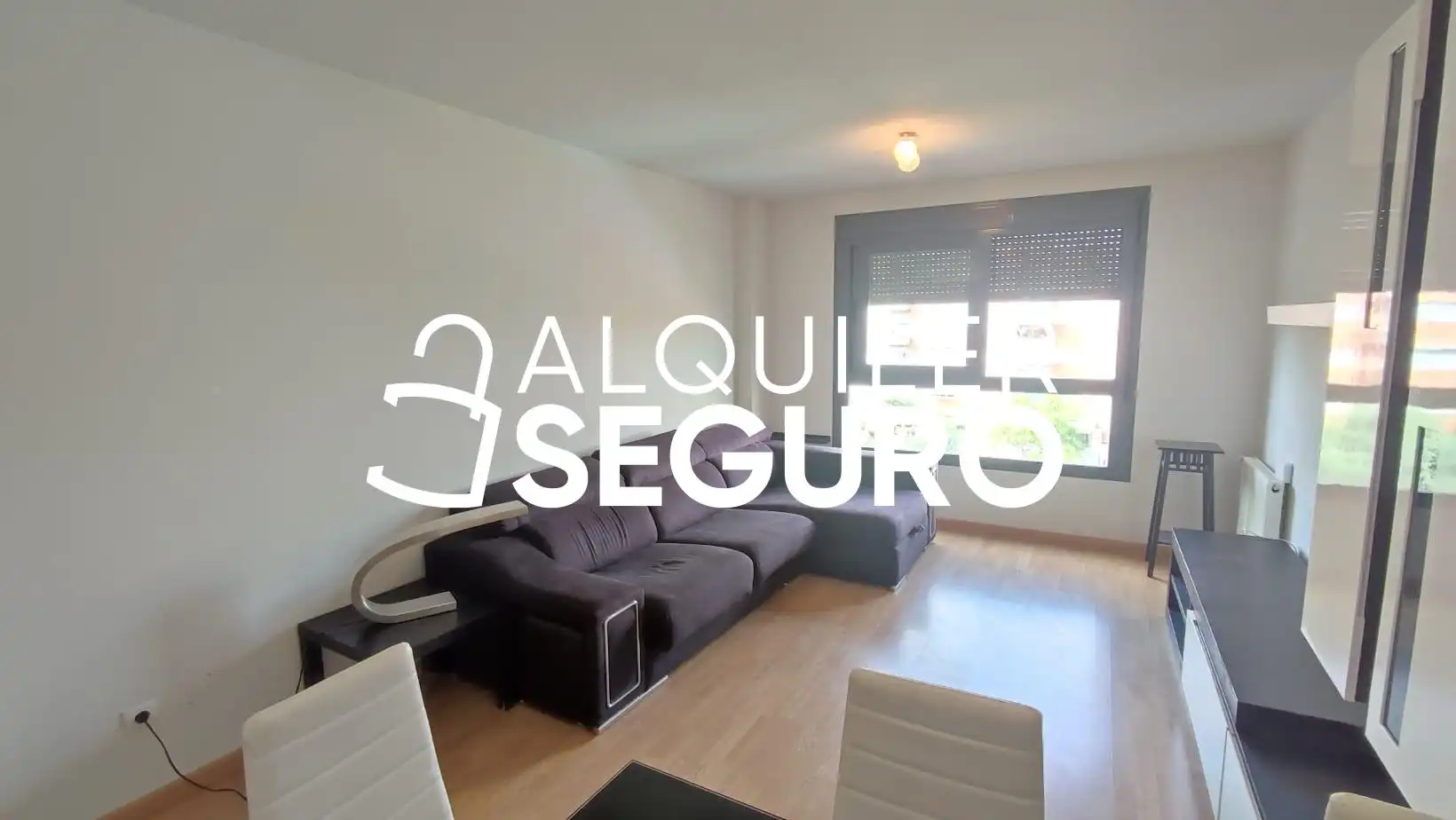 Sala de estar de Piso de alquiler en Paracuellos de Jarama con Calefacción, Trastero y Amueblado