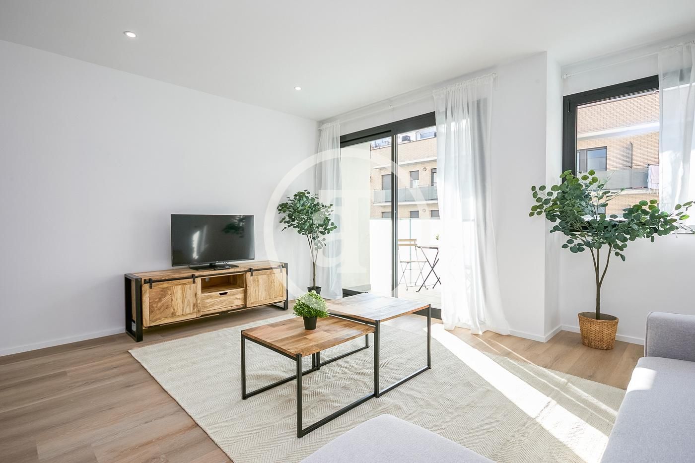 Sala de estar de Piso de alquiler en L'Hospitalet de Llobregat con Aire acondicionado, Calefacción y Amueblado