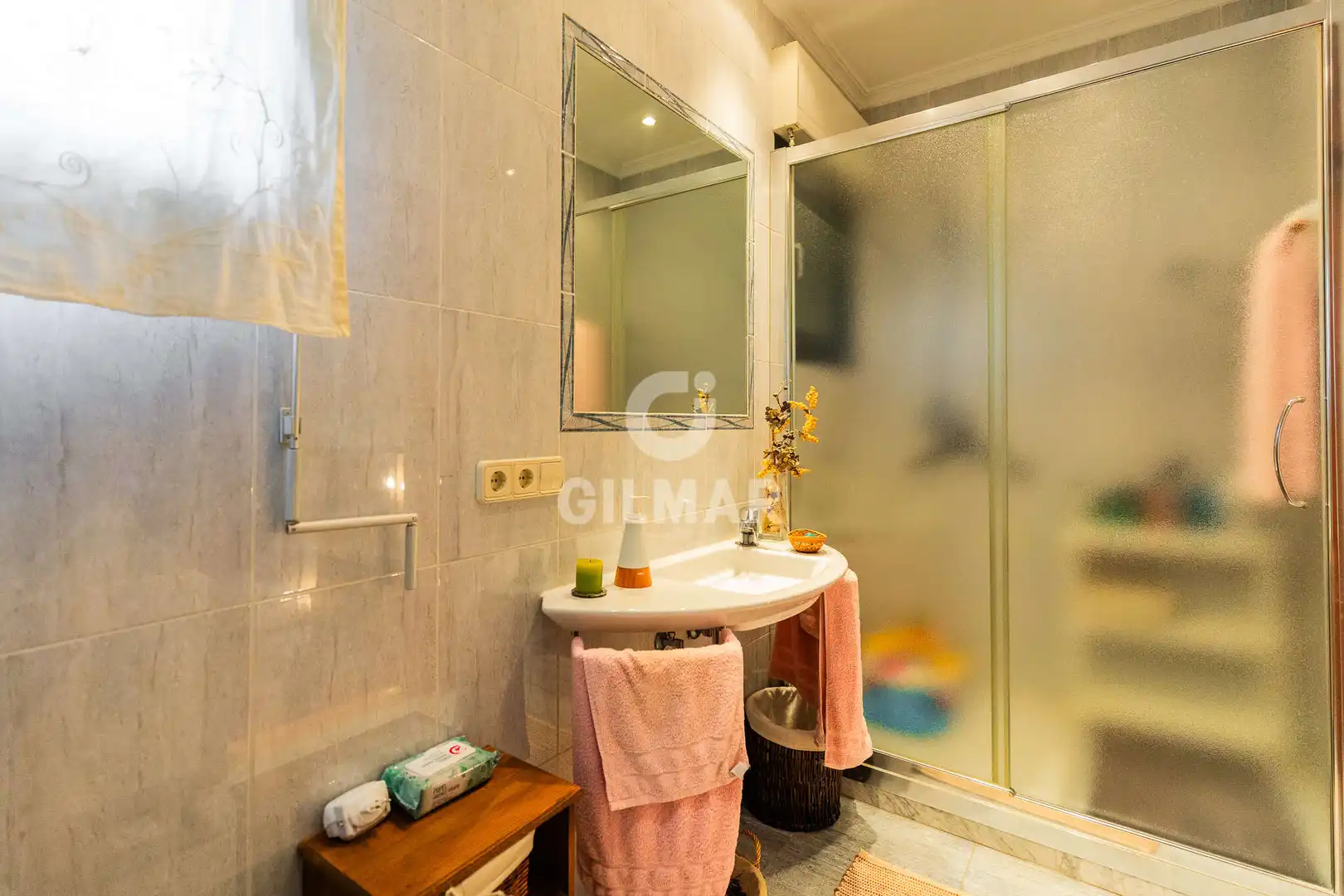 Bathroom of Houses for sale in Hoyo de Manzanares  with Heating, Private garden and Swimming Pool